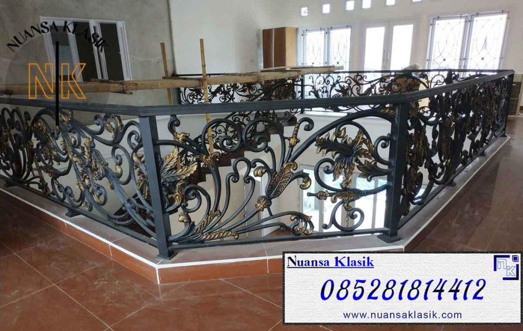 railing balkon rumah